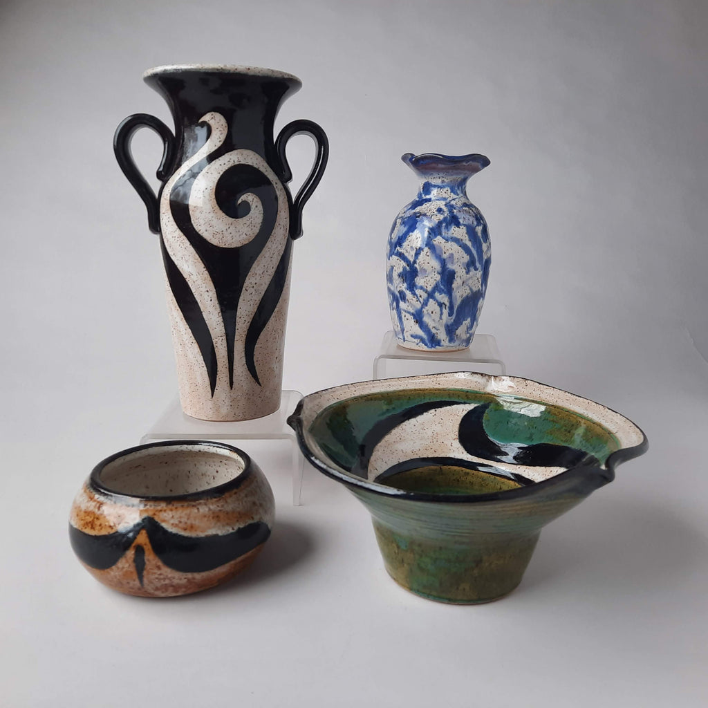 Vases and Ikebanas